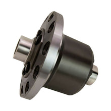 Load image into Gallery viewer, Eaton Detroit Truetrac Differential 20-25 GM 2500HD Diesel 6.6 Only with Rear 31 Spline Axles
