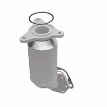 Load image into Gallery viewer, Magnaflow 14-15 Chevrolet Impala 2.5L Direct Fit Converter
