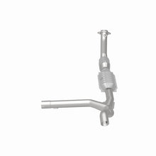 Load image into Gallery viewer, MagnaFlow Conv DF 99-00 Expedition 4.6 2WD PS
