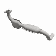 Load image into Gallery viewer, Magnaflow 04-05 Ford F-150 5.4L Direct Fit Converter
