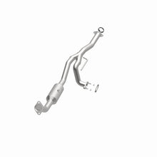 Load image into Gallery viewer, MagnaFlow Converter Direct Fit California Grade 07-08 Ford Ranger 3.0L
