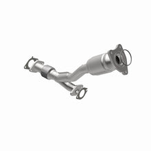 Load image into Gallery viewer, Magnaflow 2007 Chevrolet Malibu 3.5L Direct Fit Converter
