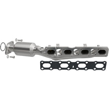 Load image into Gallery viewer, Magnaflow 05-06 Nissan Titan 5.6L Direct Fit Converter
