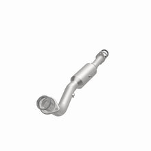 Load image into Gallery viewer, MagnaFlow Direct Fit Converter 03-11 Honda Element 2.4L Underbody
