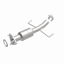 Load image into Gallery viewer, Magnaflow 10-12 Mazda CX-7 2.5L Direct Fit Converter
