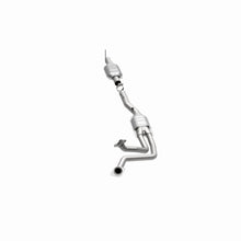 Load image into Gallery viewer, MagnaFlow Conv DF 96 Ford F-150 4.9L I-6
