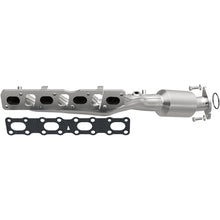 Load image into Gallery viewer, Magnaflow 05-06 Nissan Titan 5.6L Direct Fit Converter
