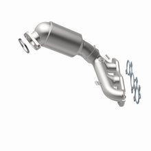 Load image into Gallery viewer, Magnaflow 11-15 Toyota Sienna 3.5L Direct Fit Converter
