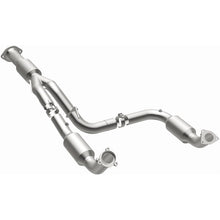 Load image into Gallery viewer, Magnaflow 12-14 Chevrolet Silverado 2500 HD 6.0L Direct Fit Converter

