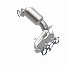 Load image into Gallery viewer, Magnaflow 11-15 Toyota Sienna 3.5L Direct Fit Converter
