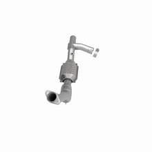 Load image into Gallery viewer, MagnaFlow Conv DF 99-02 Expedition 5.4L 4wd
