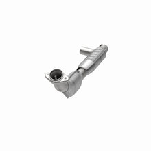 Load image into Gallery viewer, MagnaFlow Conv DF 03 Ford F-150 5.4L D/S 4wd
