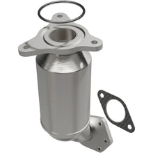 Load image into Gallery viewer, Magnaflow 14-15 Chevrolet Impala 2.5L Direct Fit Converter
