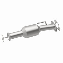Load image into Gallery viewer, Magnaflow 09-15 Chevrolet Traverse 3.6L Direct Fit Converter
