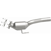Load image into Gallery viewer, Magnaflow 04-06 Volkswagen Touareg 3.2L Direct Fit Converter
