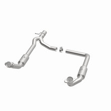 Load image into Gallery viewer, MagnaFlow 09-14 Ford E-150 California Grade CARB Compliant Direct-Fit Catalytic Converter
