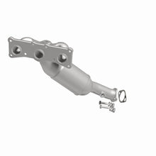 Load image into Gallery viewer, MagnaFlow California Converter Direct Fit 07-13 BMW 328i L6 3.0LGAS 3.75in Inlet 4in Outlet 2in Dia
