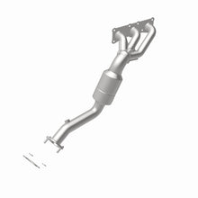 Load image into Gallery viewer, MagnaFlow Conv DF 2008-2010 BMW 528i/528i xDrive 3.0L Underbody
