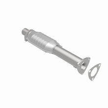 Load image into Gallery viewer, MagnaFlow Conv DF 95-98 GM S10 Pickup 4.3L
