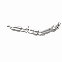 Load image into Gallery viewer, Magnaflow 2006 Volkswagen Passat 3.6L Direct Fit Converter
