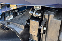 Load image into Gallery viewer, CSF Radiators CSF 05-09 Ferrari F430 High Performance All Aluminum Radiator - Left/Right
