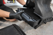 Load image into Gallery viewer, CSF Radiators CSF McLaren MP4-12C / 650S / 675LT High Performance Heat Exchanger
