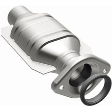 Load image into Gallery viewer, MagnaFlow Conv DF 01-03 Highlander underbody | 93268
