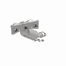 Load image into Gallery viewer, MagnaFlow California Converter Direct Fit 07-13 BMW 328i L6 3.0LGAS 3.75in Inlet 4in Outlet 2in Dia
