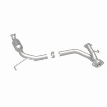 Load image into Gallery viewer, MagnaFlow Conv DF 05-09 Toyota Tacoma 4.0L D/S Rear (49 State)
