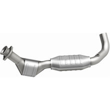 Load image into Gallery viewer, MagnaFlow Conv DF 97-98 Ford F-150 Pickup 4.2L D/S 4WD (49 State)
