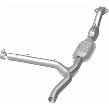 Load image into Gallery viewer, MagnaFlow Conv DF F150 Truck 97-98 V8 4.6L 2W
