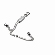 Load image into Gallery viewer, MagnaFlow Conv DF 2000 S10 4.3L 4WD | 93227
