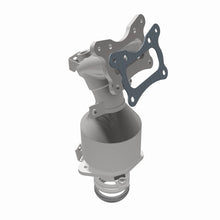 Load image into Gallery viewer, MagnaFlow 10-11 Honda CR-V California Catalytic Converter Direct Fit

