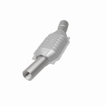 Load image into Gallery viewer, MagnaFlow Conv DF GM 25inch x 7inch x 4inch 2.5/2.5inch
