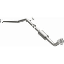 Load image into Gallery viewer, Magnaflow 05-07 Toyota Sequoia 4.7L Direct Fit Converter
