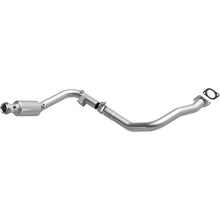 Load image into Gallery viewer, Magnaflow 07-09 Range Rover Sport 4.4L Direct Fit Converter
