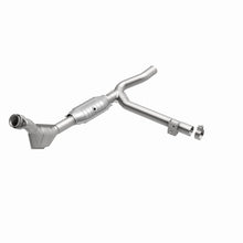 Load image into Gallery viewer, MagnaFlow Conv DF 99-00 F-150 4.2L V6 2WD P/
