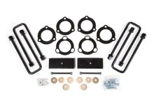 Load image into Gallery viewer, Zone Offroad 06-25 Toyota Hilux 1.5in Front/1in Rear Suspension Lift Kit
