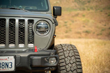 Load image into Gallery viewer, DV8 Offroad 20-24 Jeep Gladiator JT Fender Deletes
