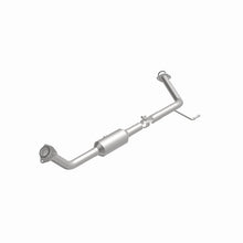 Load image into Gallery viewer, Magnaflow 05-07 Toyota Sequoia 4.7L Direct Fit Converter
