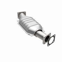 Load image into Gallery viewer, MagnaFlow Conv DF GM 75 79
