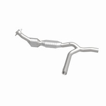 Load image into Gallery viewer, MagnaFlow Conv DF 01-03 Ford F150 5.4L Passenger Side
