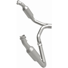 Load image into Gallery viewer, Magnaflow 2006 Dodge Ram 1500 5.7L Direct Fit Converter
