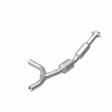 Load image into Gallery viewer, Magnaflow 2007 Ford E-150 4.6L Direct Fit Converter
