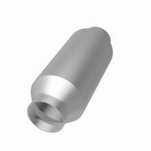 Load image into Gallery viewer, MagnaFlow Conv Universal 2.5 inch C/C spun body
