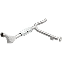 Load image into Gallery viewer, MagnaFlow Conv DF 99-00 F-150 4.2L V6 2WD P/
