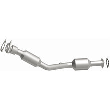 Load image into Gallery viewer, Magnaflow 08-10 Saturn Vue 2.4L Direct Fit Converter
