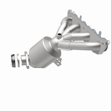 Load image into Gallery viewer, Magnaflow 13-17 Nissan Sentra 1.8L Direct-Fit Catalytic Converter
