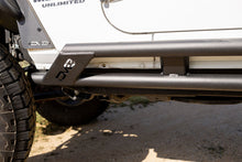Load image into Gallery viewer, DV8 Offroad 2007-2018 Jeep Wrangler JK 4-Door Rock Sliders
