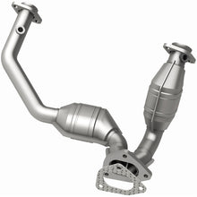 Load image into Gallery viewer, MagnaFlow Conv. DF 98-00 Ranger 3.0/4.0L Fron
